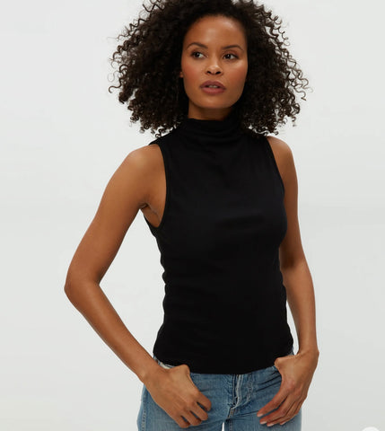 Michael Stars Black top