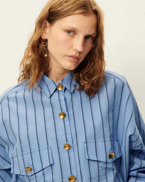 Balnca button down