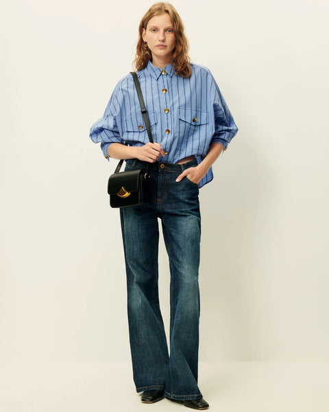 Balnca button down