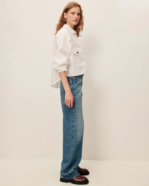 Balnca button down
