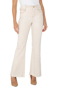 Sand dune Gia glider Jean