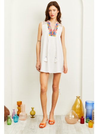 Lydia Embroidery white dress